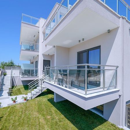 Eridon Suites 利迈纳里亚 外观 照片